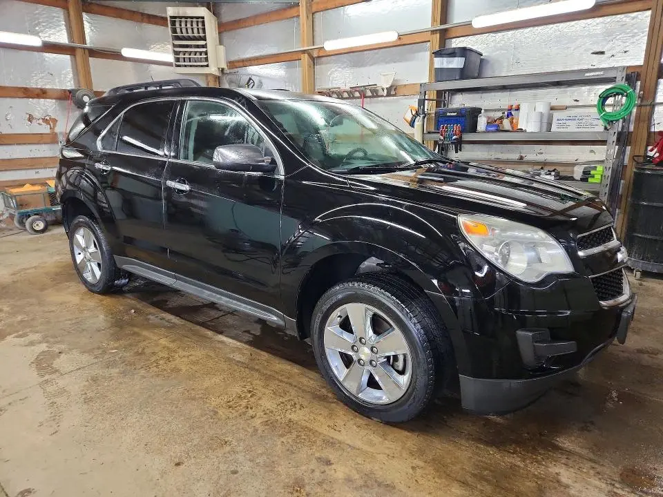 2015 CHEVROLET EQUINOX LT  
