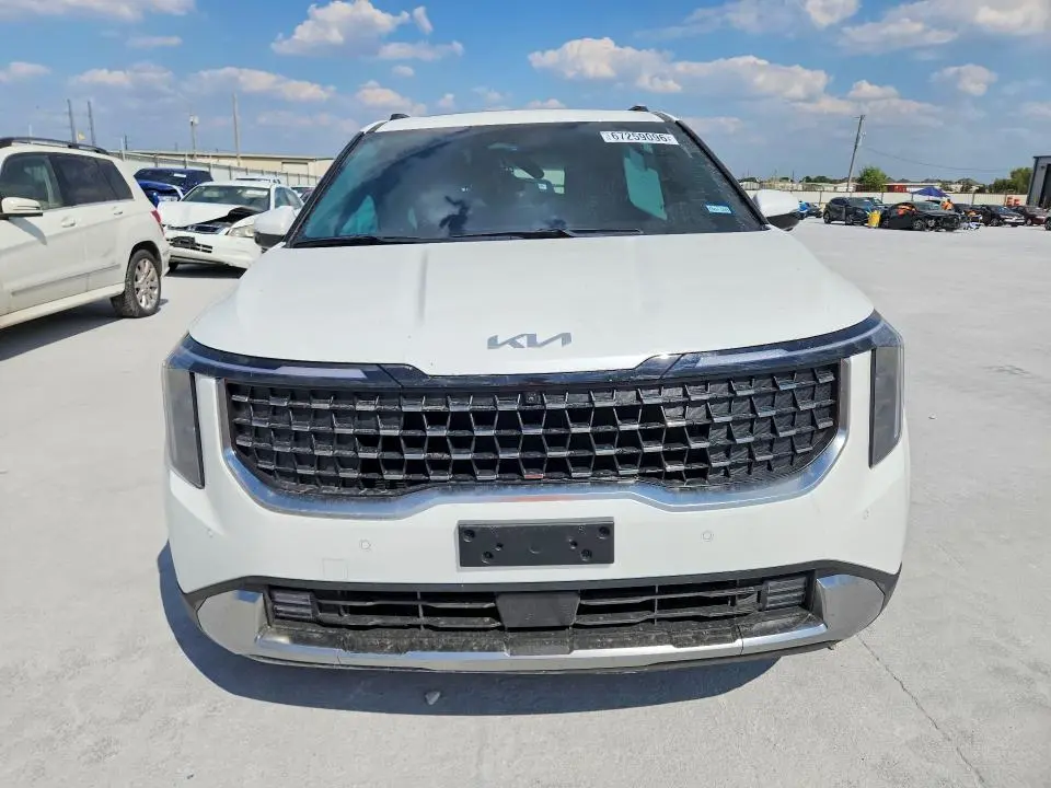 2026 KIA CARNIVAL SX  