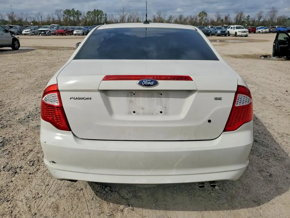 2012 FORD FUSION SE  