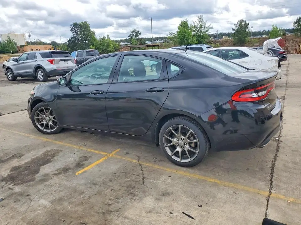 2015 DODGE DART SXT  