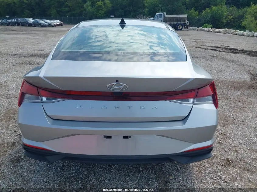 2021 HYUNDAI ELANTRA SE