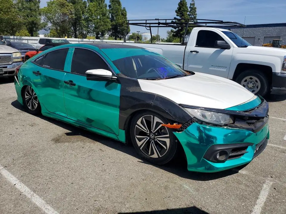 2017 HONDA CIVIC EX  