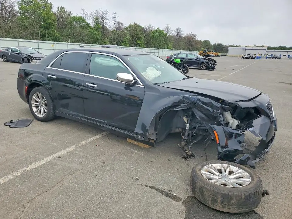 2018 CHRYSLER 300 TOURING  