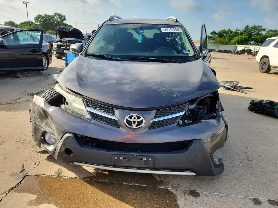2013 TOYOTA RAV4 XLE  