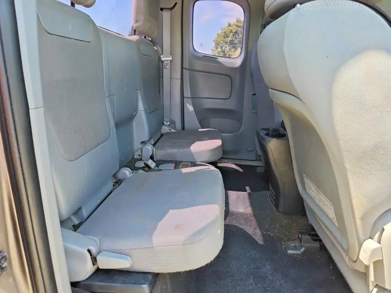 2015 TOYOTA TACOMA BASE  