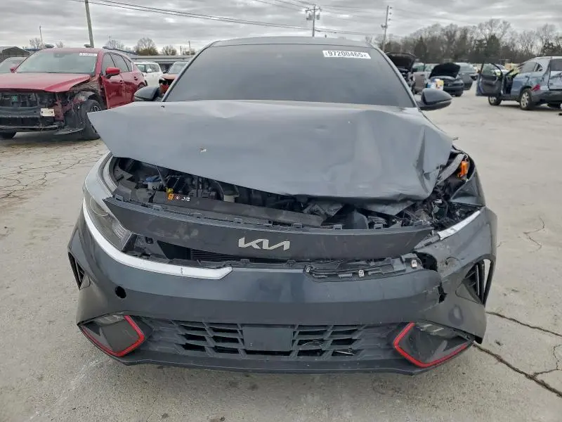 2024 KIA FORTE GT LINE  