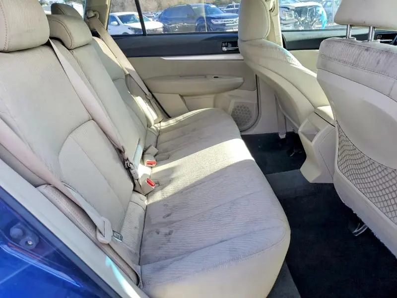 2010 SUBARU OUTBACK 2.5I PREMIUM  