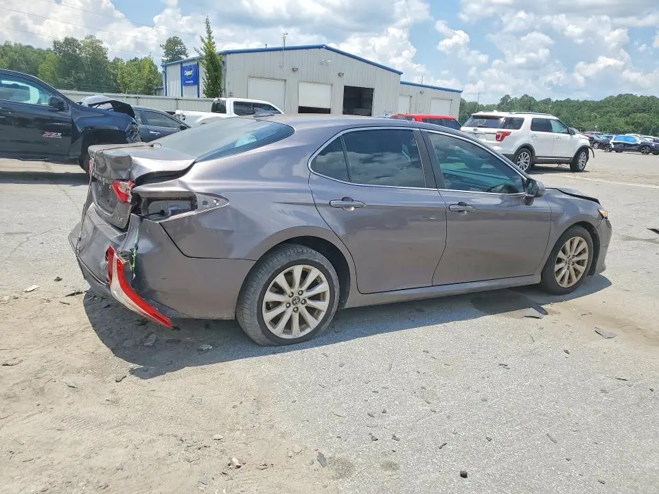 2019 TOYOTA CAMRY LE  