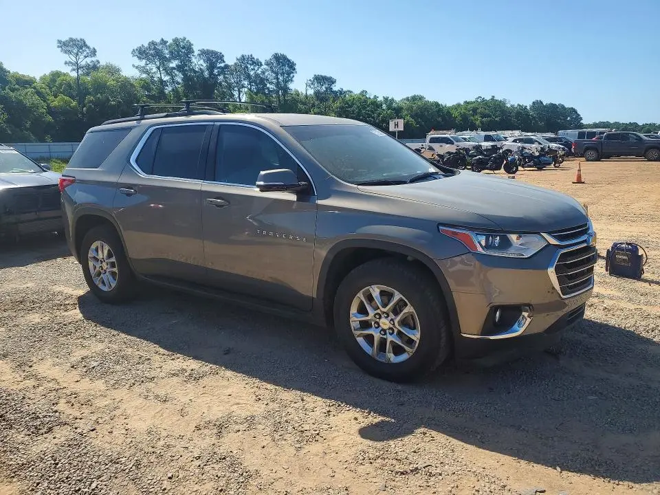 2019 CHEVROLET TRAVERSE LT  