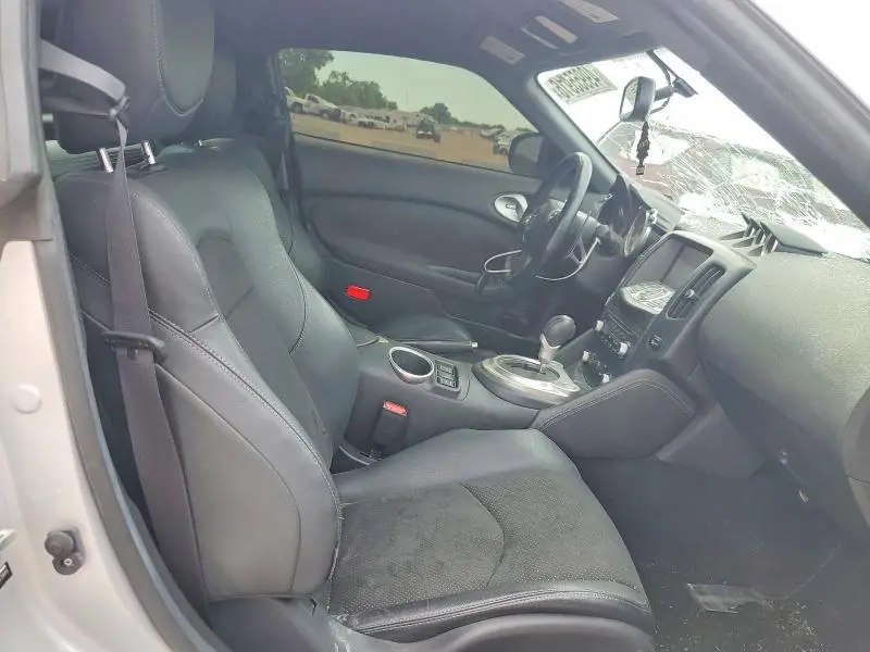 2017 NISSAN 370Z TOURING  
