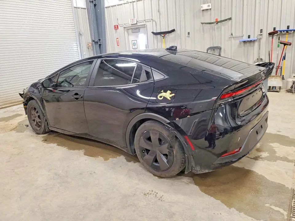 2025 TOYOTA PRIUS   