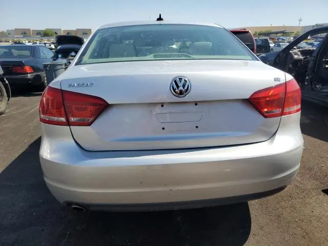 2012 VOLKSWAGEN PASSAT SE  