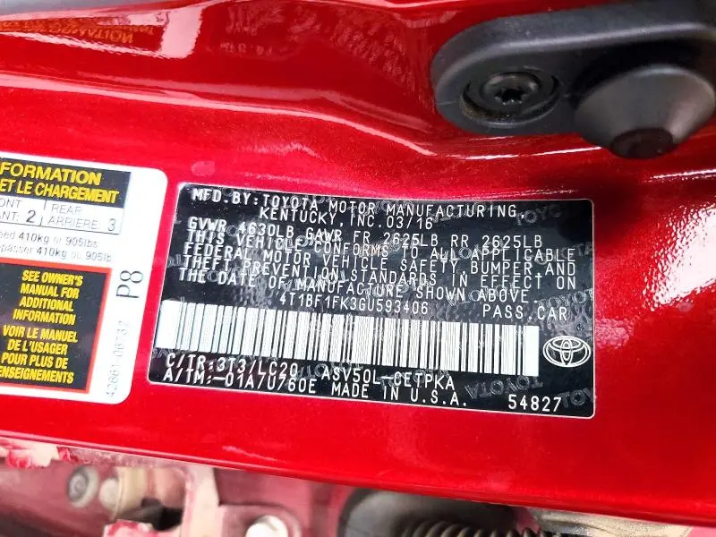 2016 TOYOTA CAMRY LE  