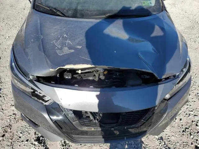 2022 NISSAN VERSA SR