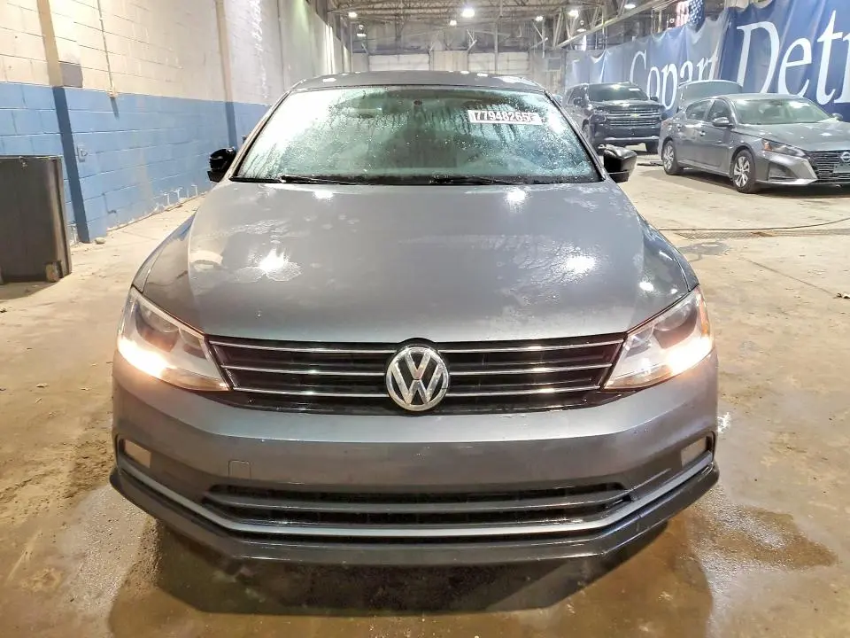 2016 VOLKSWAGEN JETTA SPORT  