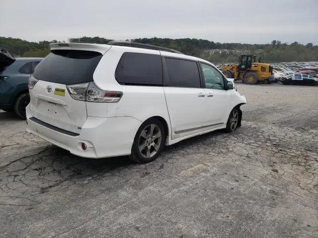 2013 TOYOTA SIENNA SPORT  