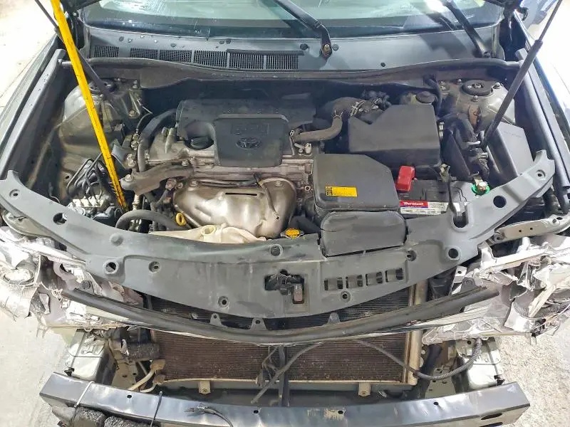 2013 TOYOTA CAMRY LE  