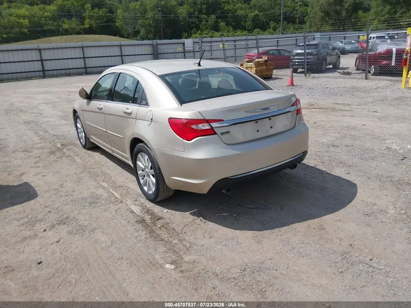 2014 CHRYSLER 200 TOURING