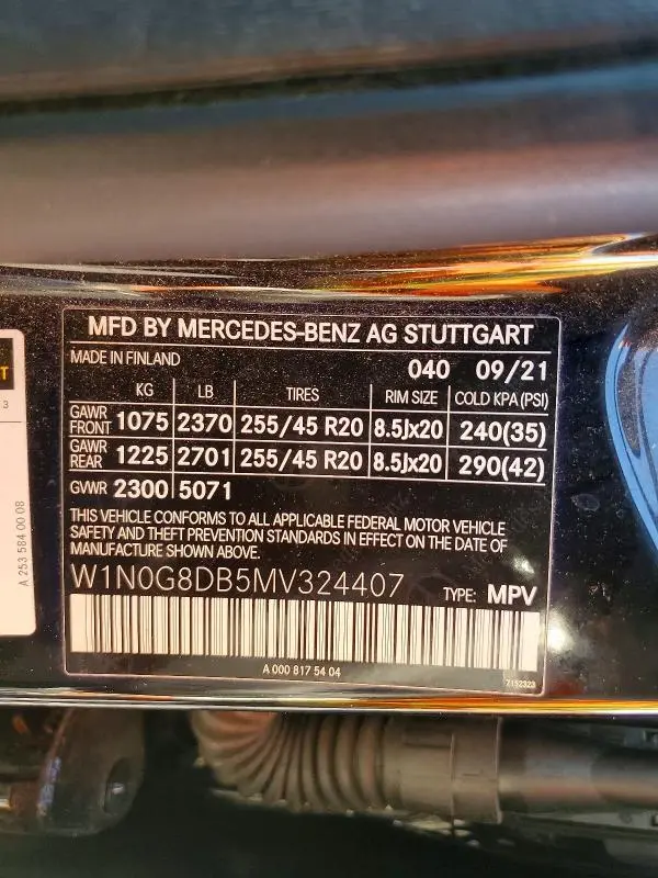 2021 MERCEDES-BENZ GLC 300  