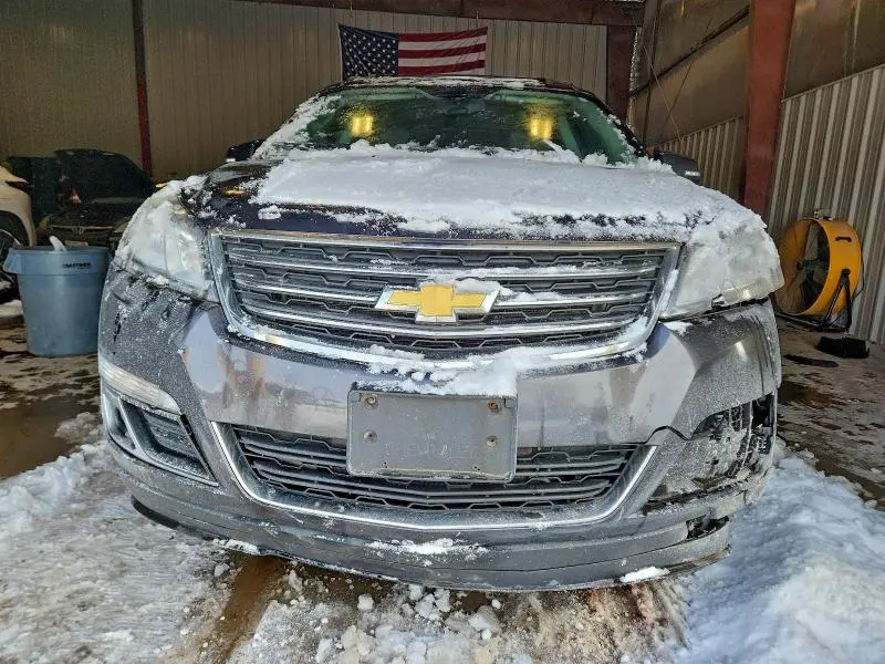 2015 CHEVROLET TRAVERSE LT  