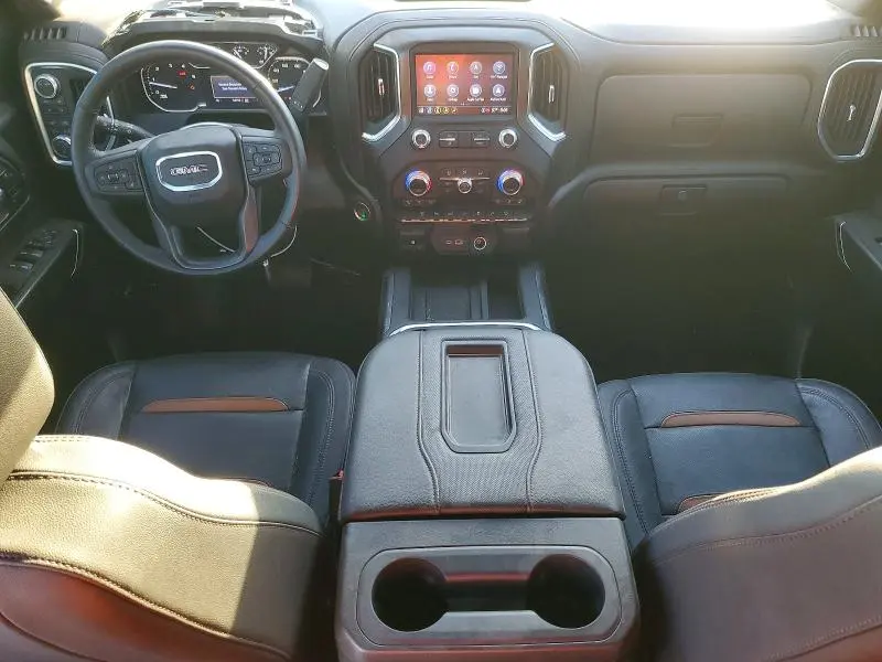 2022 GMC SIERRA K2500 AT4  