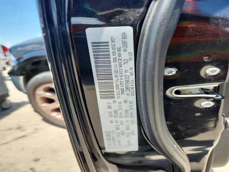 2017 RAM 1500 LARAMIE  