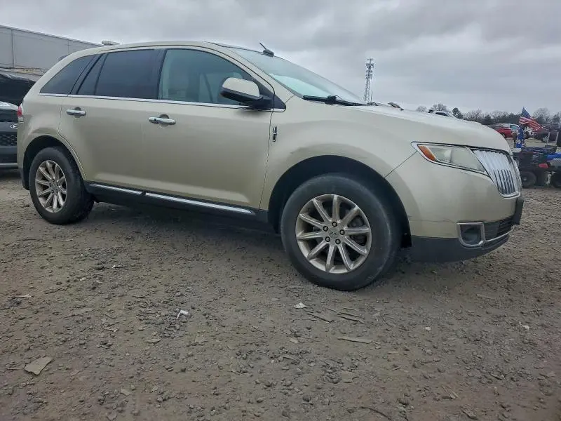 2011 LINCOLN MKX   