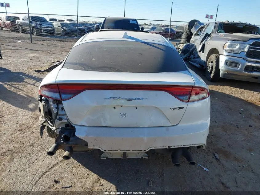 2022 KIA STINGER GT-LINE