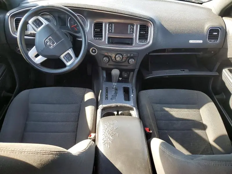 2014 DODGE CHARGER SE  