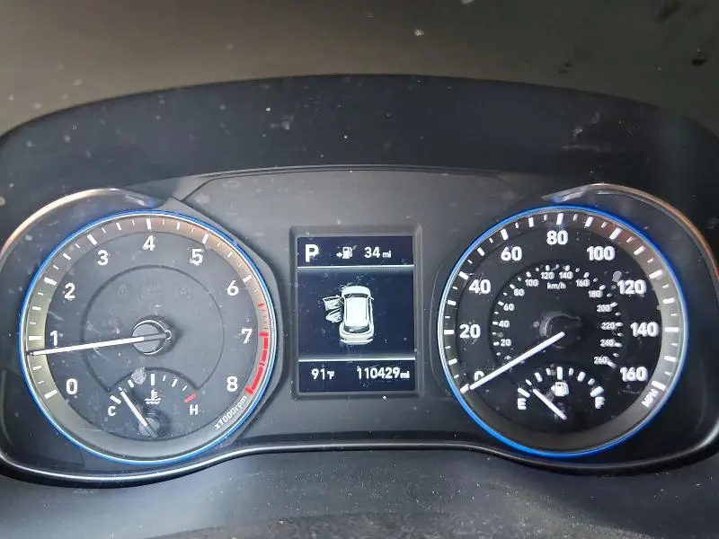 2018 HYUNDAI KONA SE  