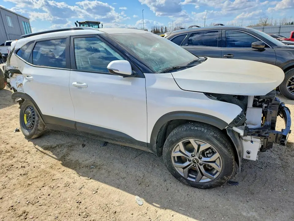 2024 KIA SELTOS LX  