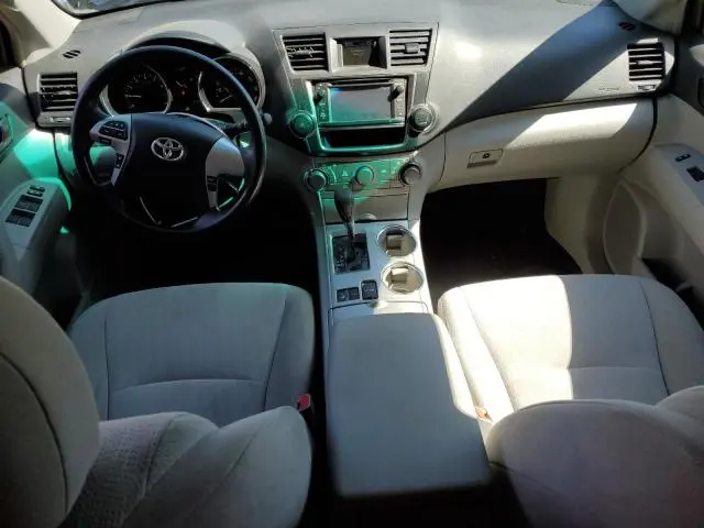 2013 TOYOTA HIGHLANDER BASE  