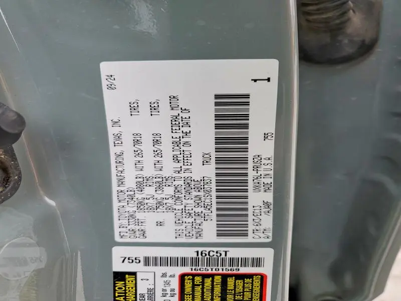 2025 TOYOTA TUNDRA CREWMAX SR5  