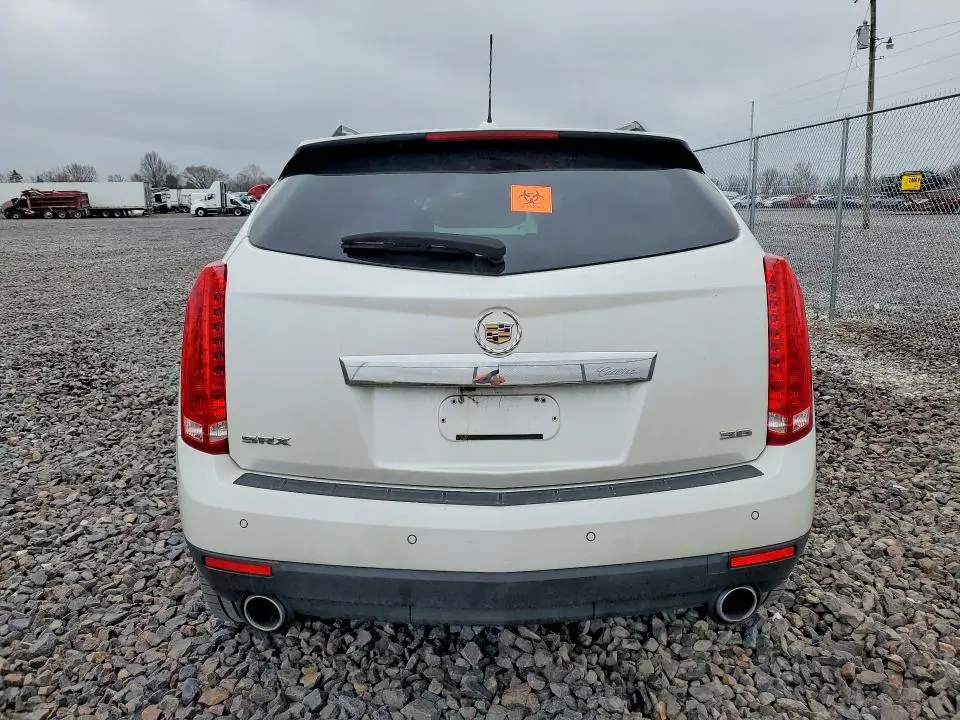 2015 CADILLAC SRX PERFORMANCE COLLECTION  