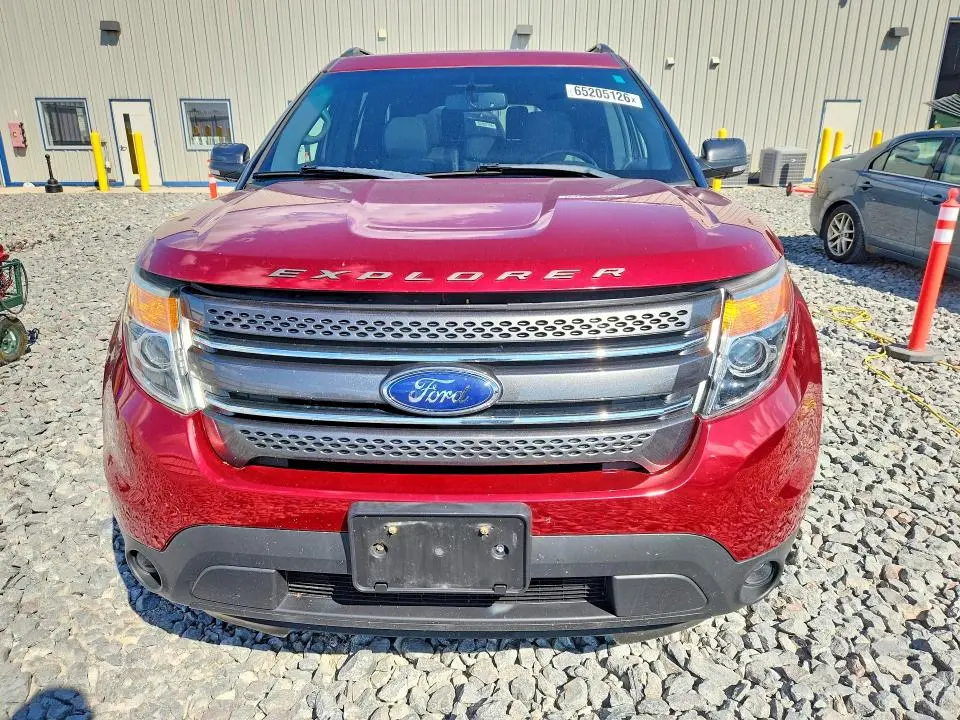 2015 FORD EXPLORER XLT  
