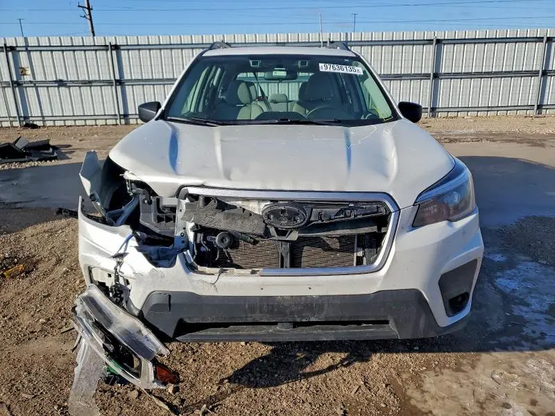 2021 SUBARU FORESTER   