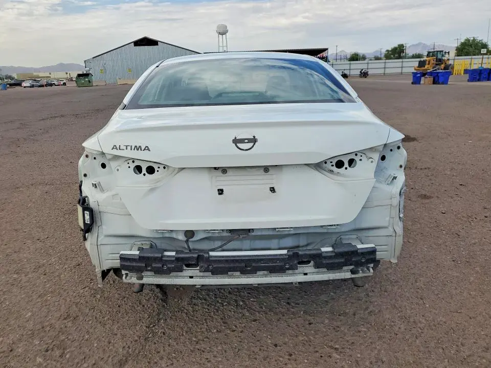 2023 NISSAN ALTIMA S  