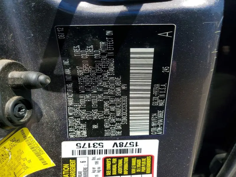 2012 TOYOTA SIENNA LE  