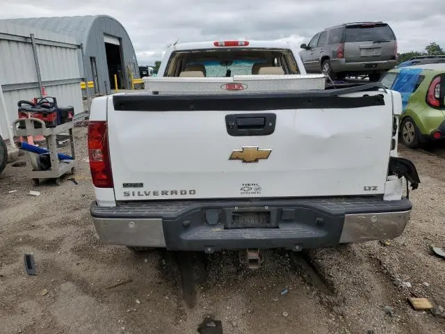 2010 CHEVROLET SILVERADO C1500 LTZ  