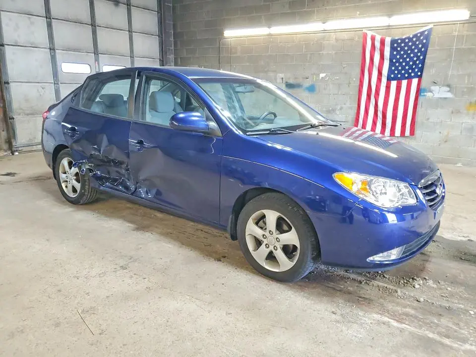 2010 HYUNDAI ELANTRA SE  