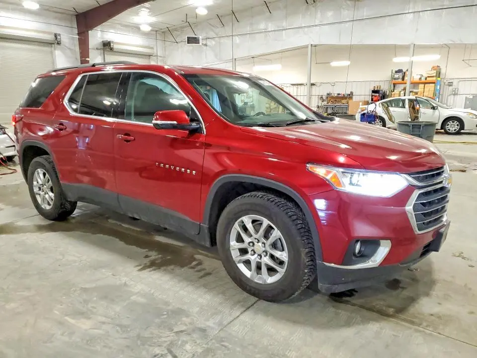 2020 CHEVROLET TRAVERSE LT  