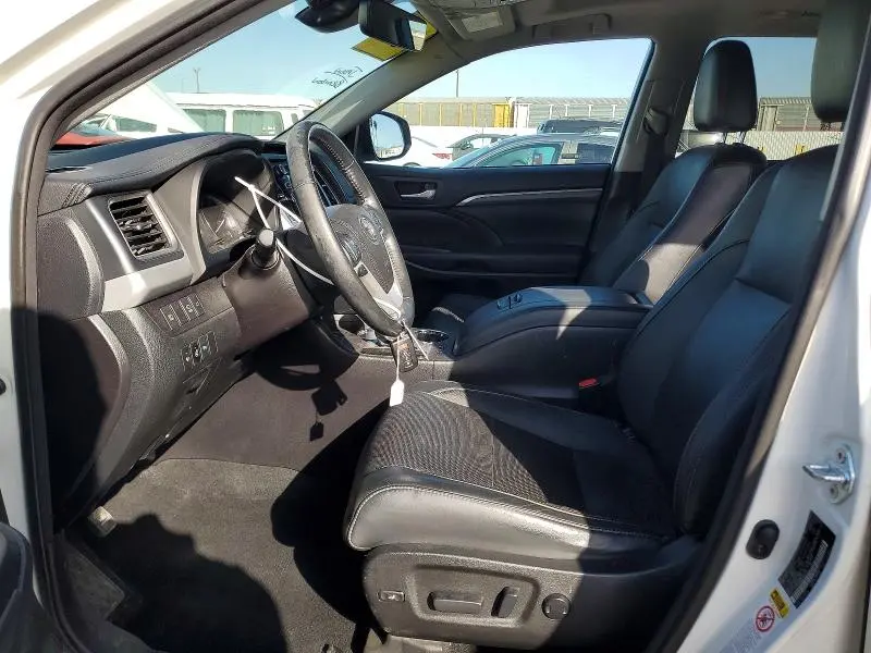 2017 TOYOTA HIGHLANDER HYBRID LIMITED  