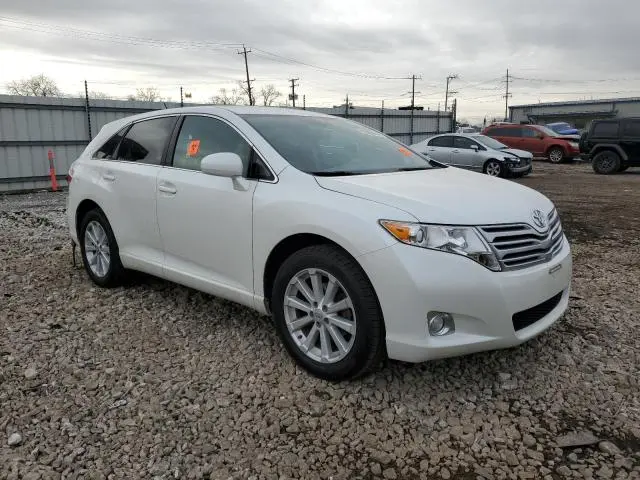 2012 TOYOTA VENZA LE  