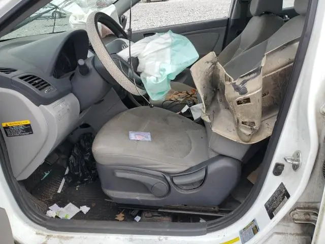 2013 HYUNDAI ACCENT GLS  