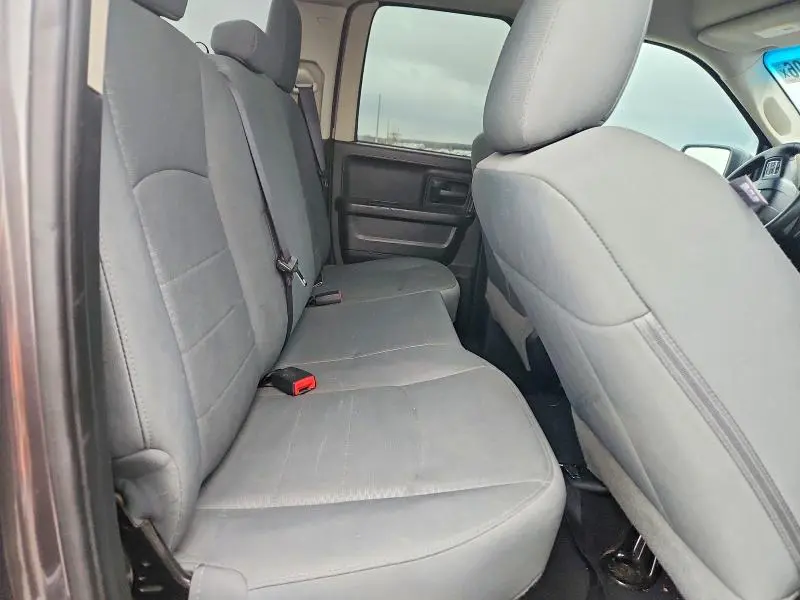 2015 RAM 1500 ST  