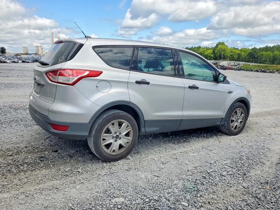 2016 FORD ESCAPE S  