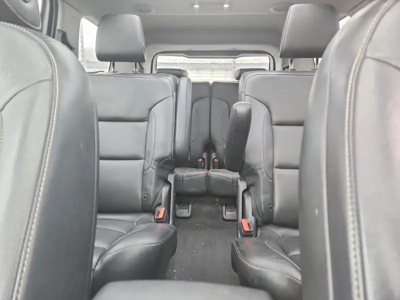 2017 GMC ACADIA SLT-1  