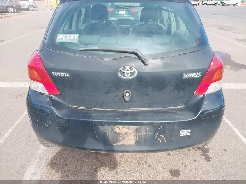 2010 TOYOTA YARIS  