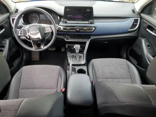 2022 KIA SELTOS S