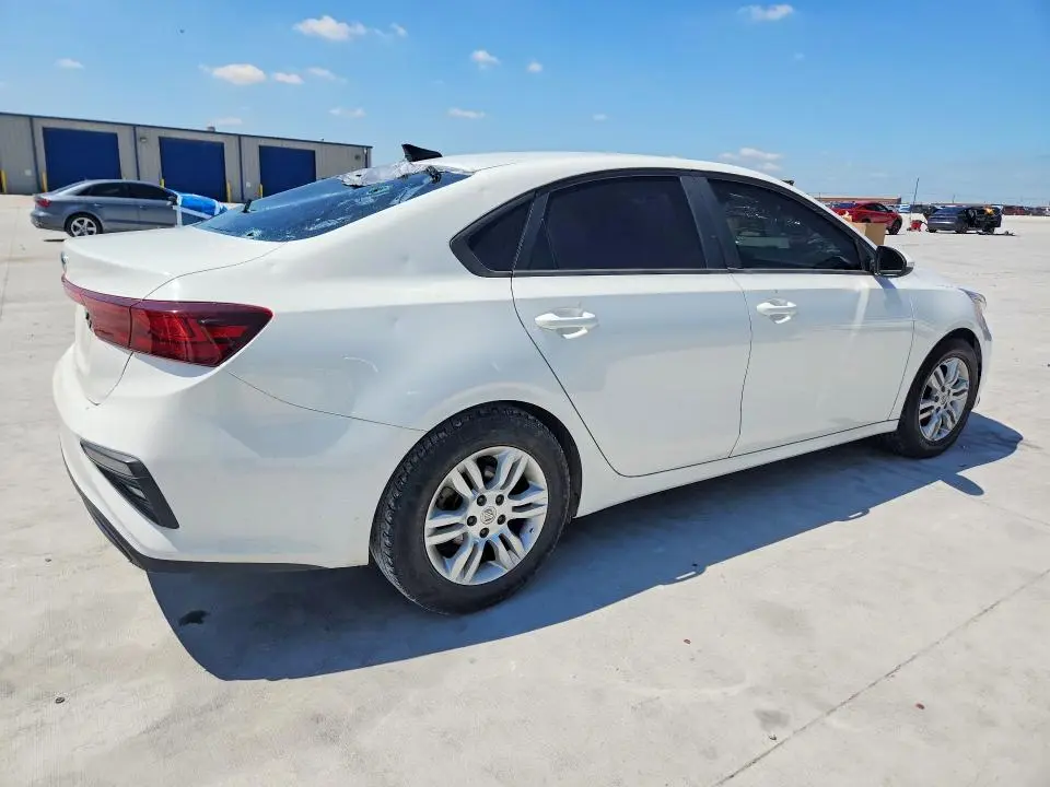 2019 KIA FORTE FE  